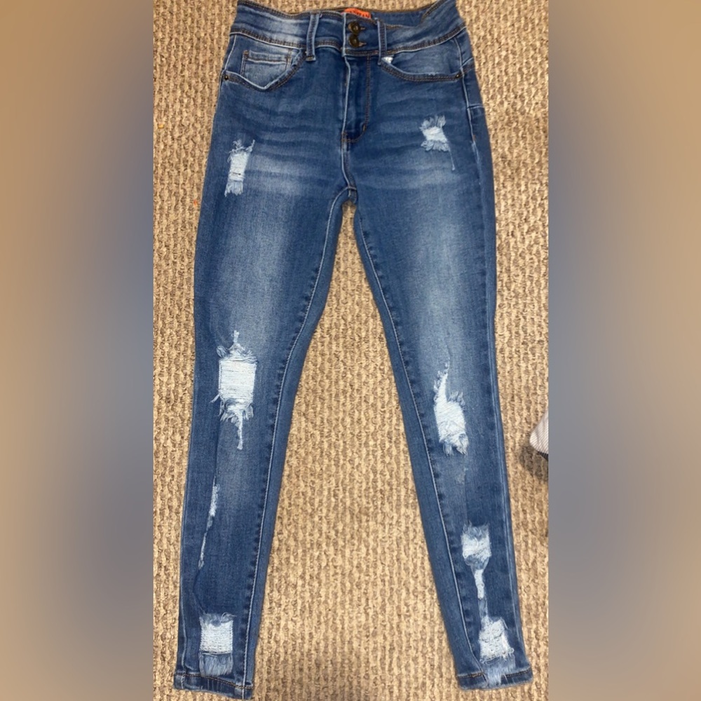 Junior girls distressed jeans